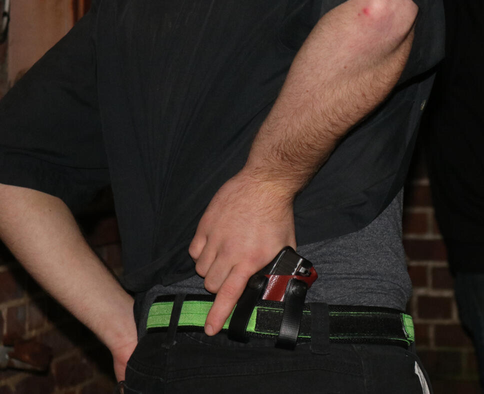 IWB at 4 O'clock IWB at 4 O'clock